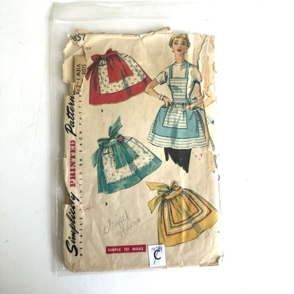 1950s Simplicity 4857 Apron EASY Sewing Pattern Full Half Apron 1 Yard Vintage